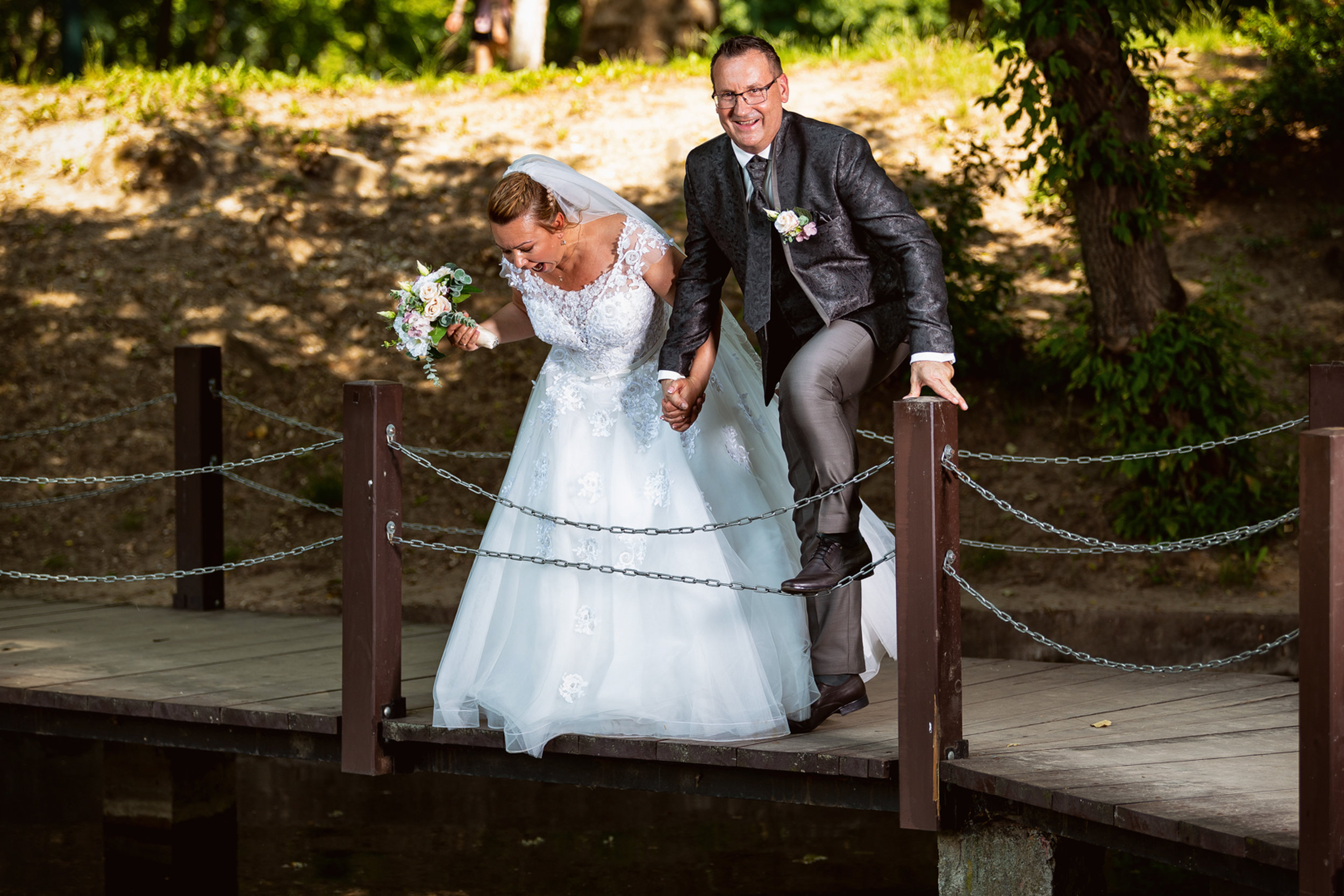 Image12206_happyframe